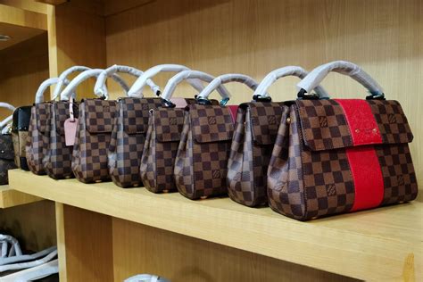 louis vuitton imitation handbags from china|louis vuitton bags cheap china.